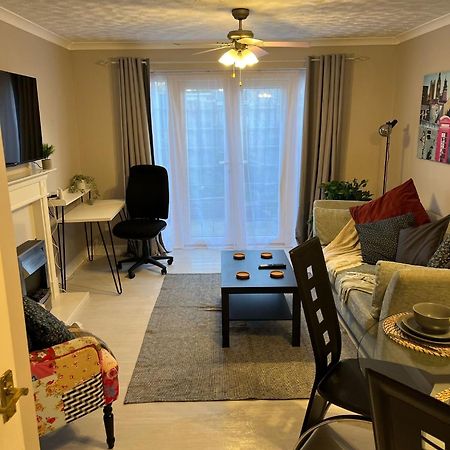 فيلا Cosy Corner - 2 Beds, Free Parking, Next To Southampton General Hospital المظهر الخارجي الصورة